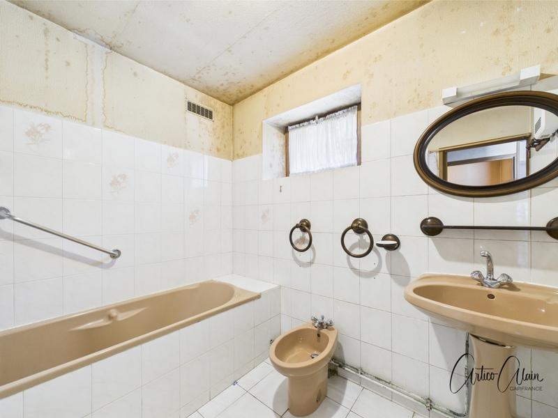 Maison - 96 m² - 3 pièces