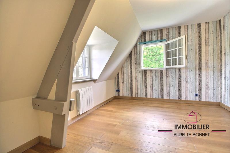 Maison traditionnelle - 130 m² - 7 pièces