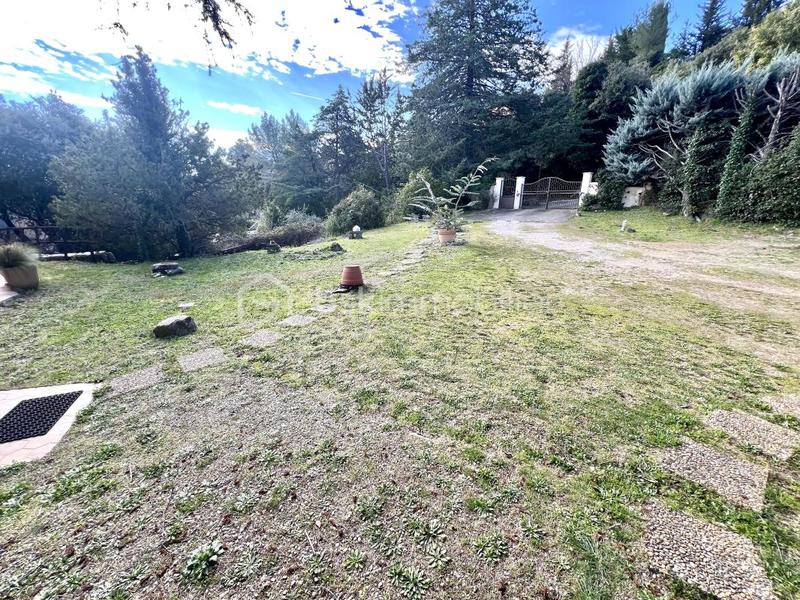 Villa - 100 m² - 4 pièces