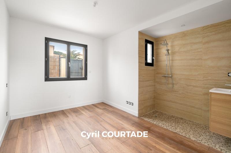 Maison - 159 m² - 3 pièces