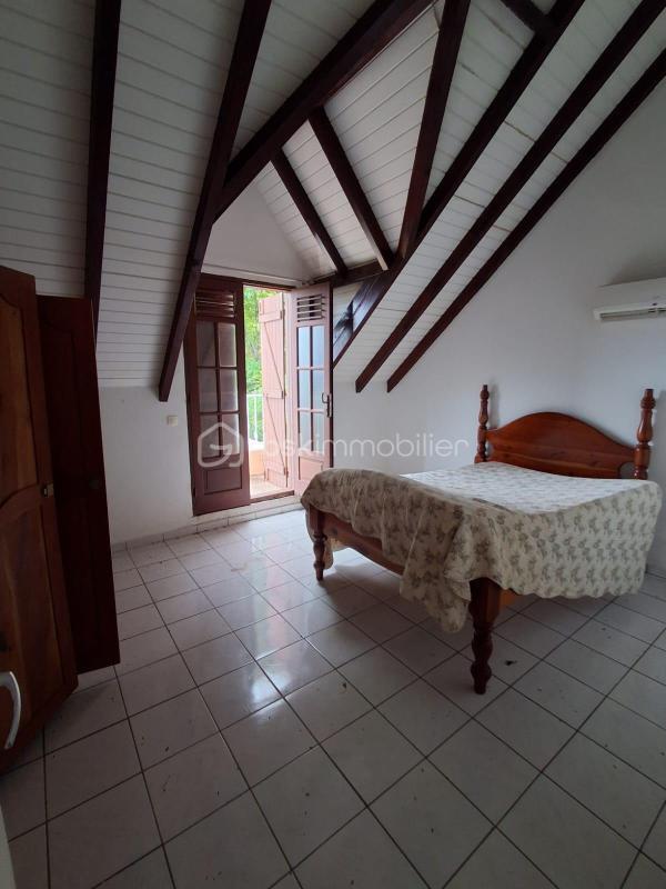 Propriété - 280 m² - 7 pièces