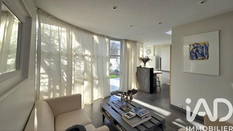 Maison - 174 m² - 6 pièces