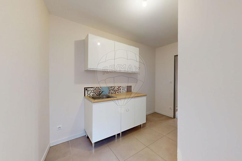 Maison - 194 m² - 6 pièces