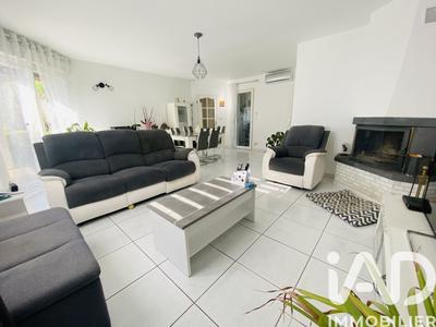 Maison - 110 m² - 6 pièces