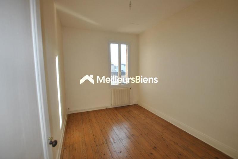 Maison - 99 m² - 4 pièces