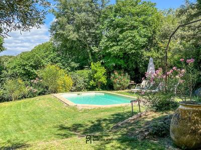 Maison - 170 m² - 4 pièces