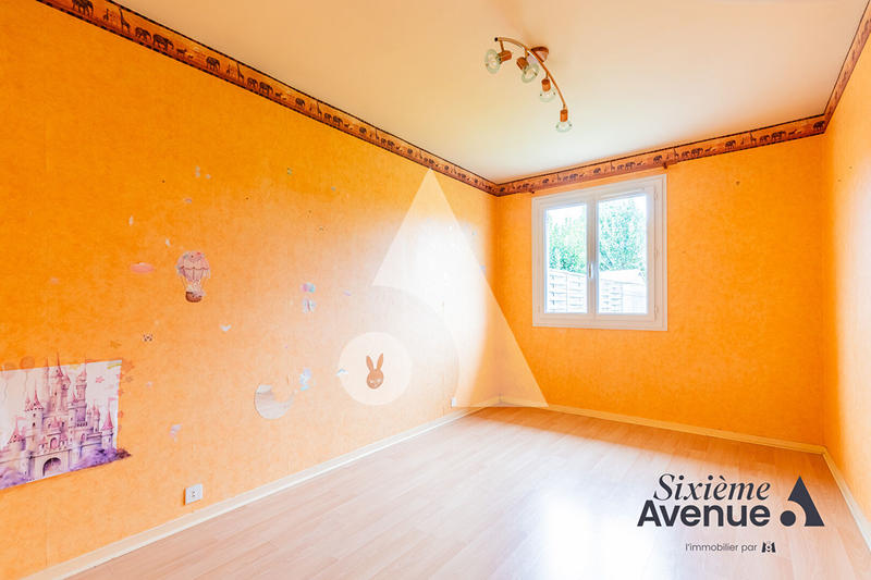 Maison - 98 m² - 4 pièces