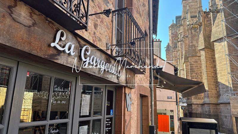 Local commercial - 90 m² - 2 pièces