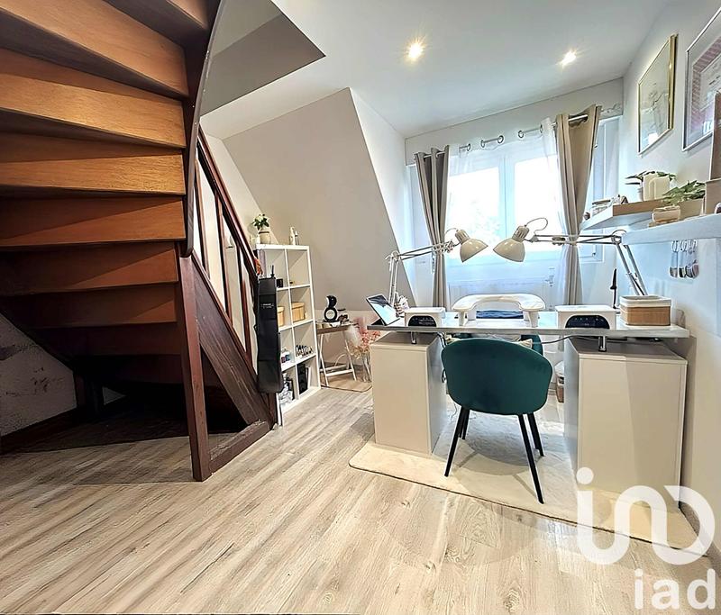 Maison - 86 m² - 5 pièces