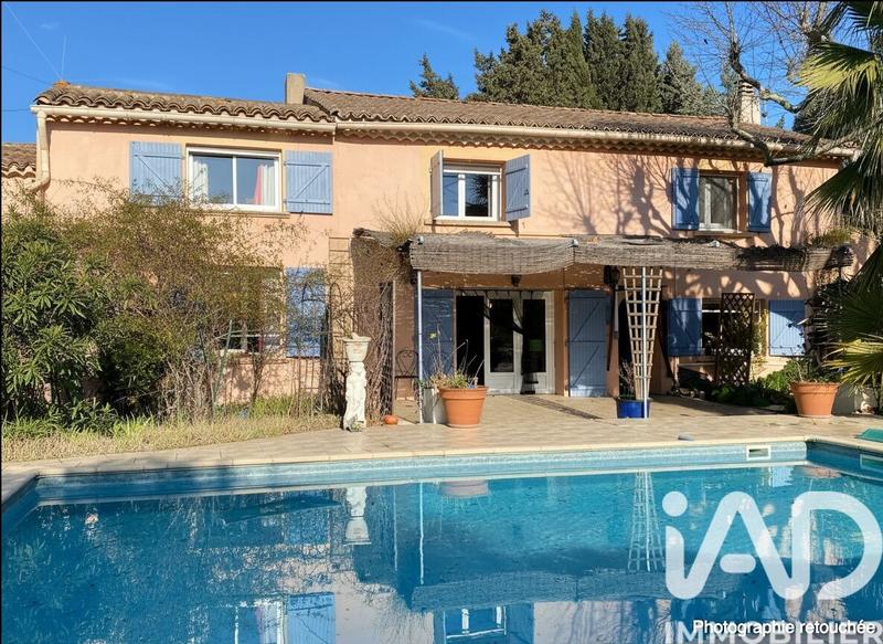 Maison - 162 m² - 7 pièces