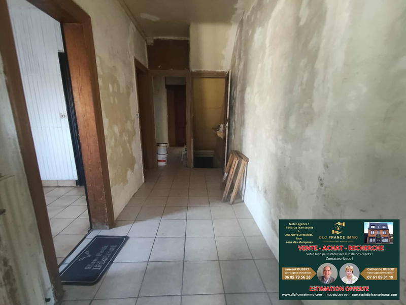 Maison - 250 m² - 8 pièces