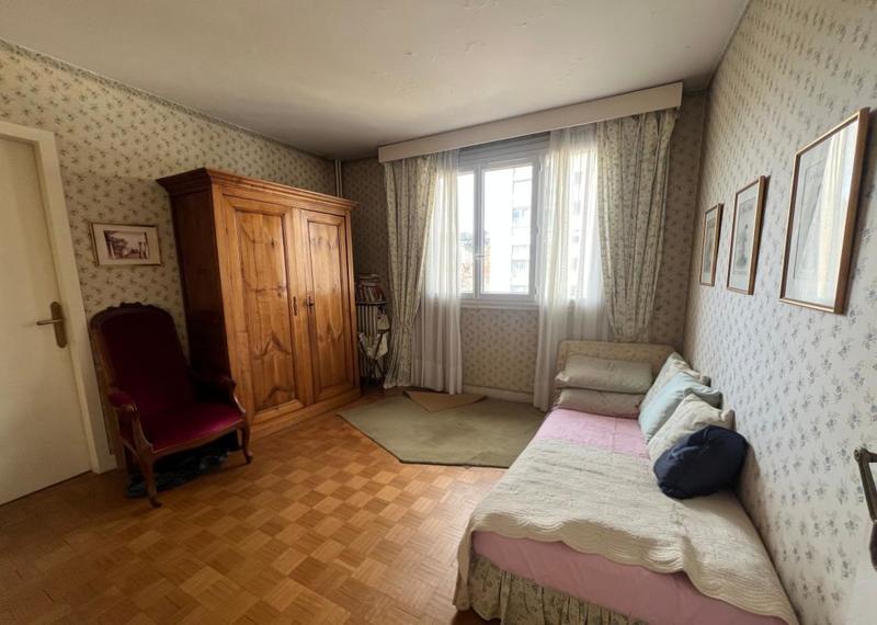 Appartement - 77 m² - 4 pièces