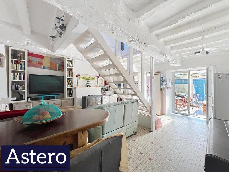 Maison - 121 m² - 7 pièces