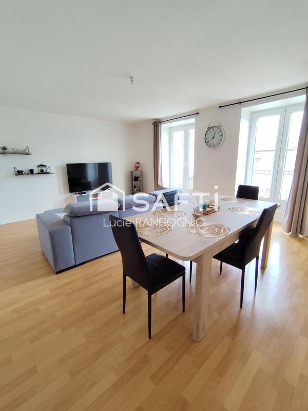 Appartement - 82 m² - 4 pièces