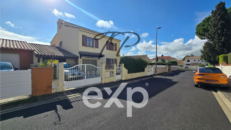 Maison traditionnelle - 179 m² - 7 pièces