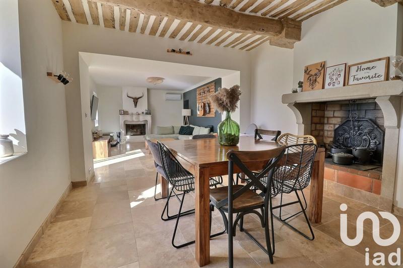 Maison - 203 m² - 7 pièces