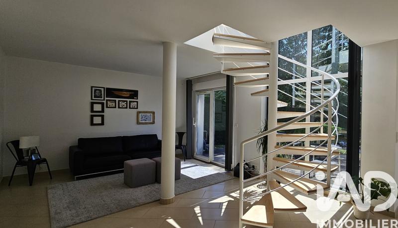 Maison - 159 m² - 5 pièces