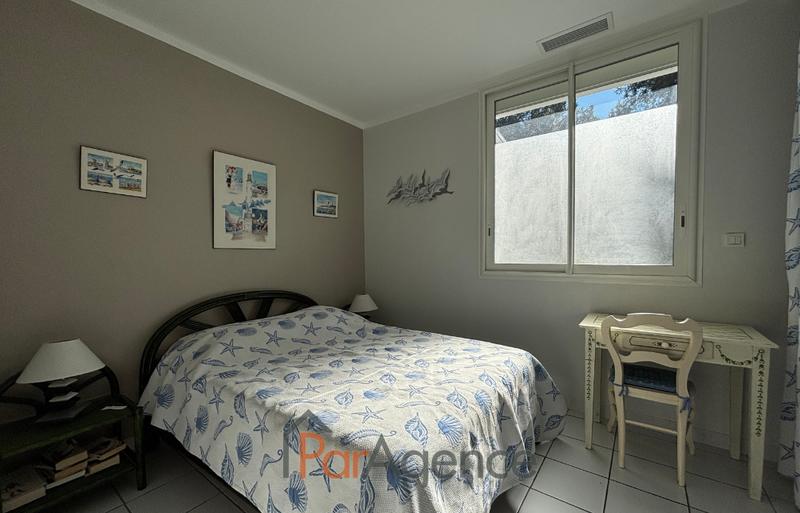 Maison - 235 m² - 6 pièces