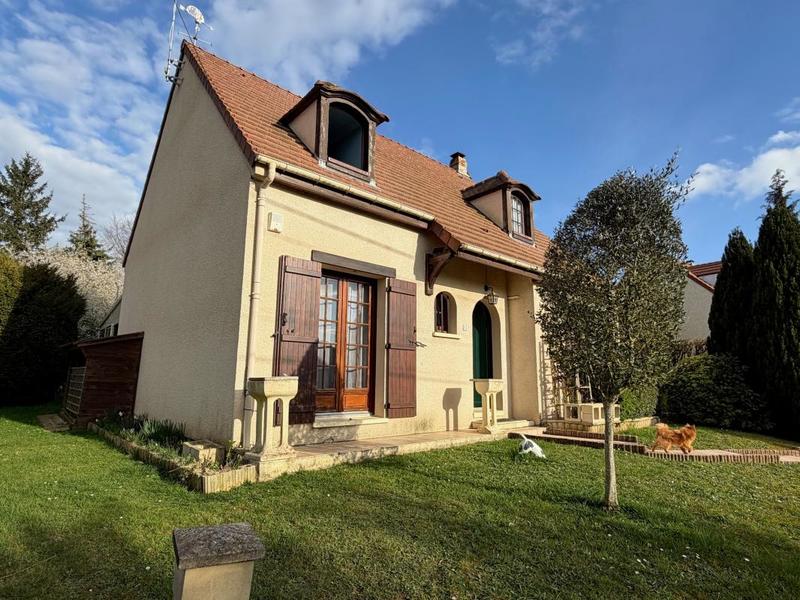 Maison - 147 m² - 5 pièces