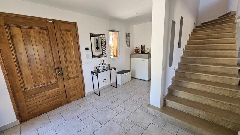 Villa - 210 m² - 7 pièces