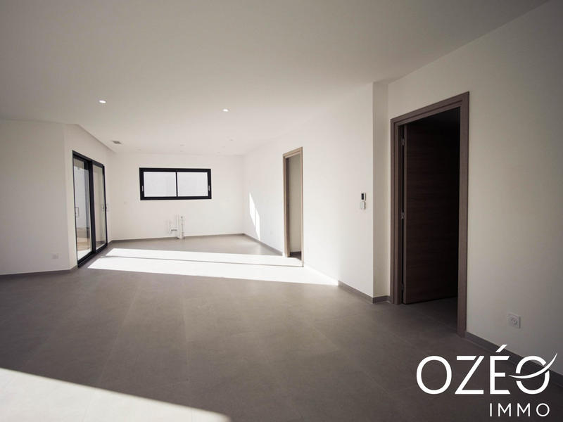 Maison contemporaine - 128 m² - 5 pièces