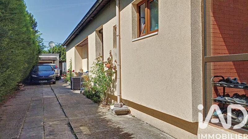 Maison - 156 m² - 8 pièces