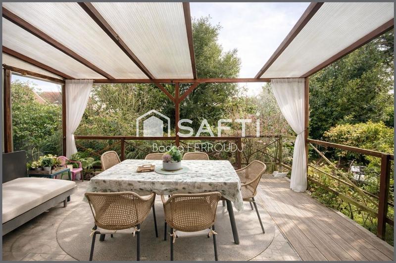 Maison - 95 m² - 4 pièces