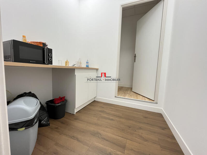 Bureau - 73 m² - 3 pièces