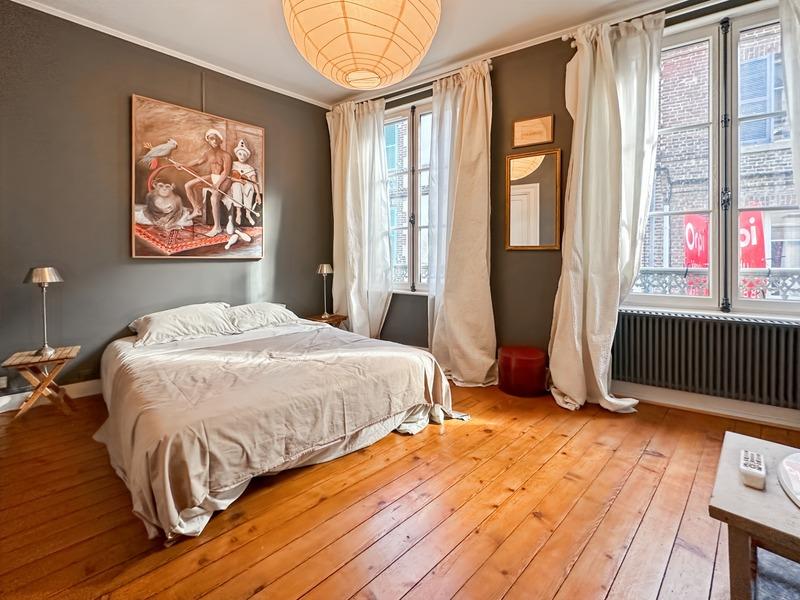 Maison - 101 m² - 8 pièces