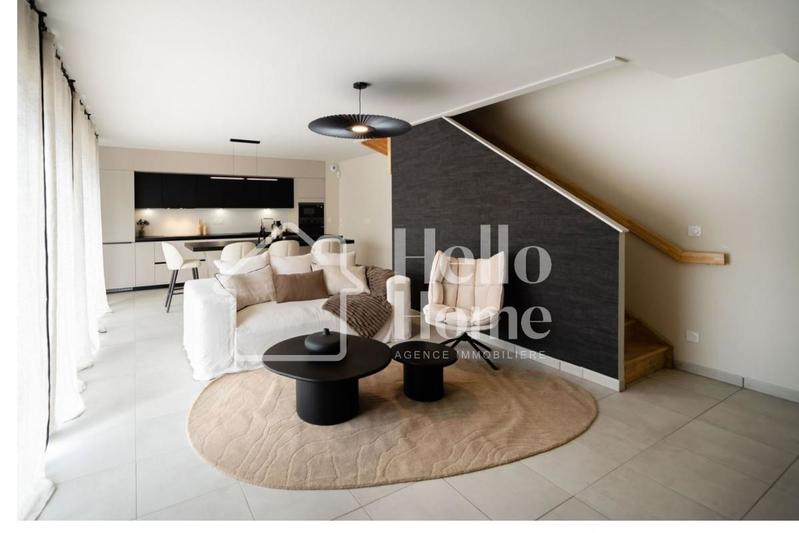 Maison traditionnelle - 95 m² - 4 pièces