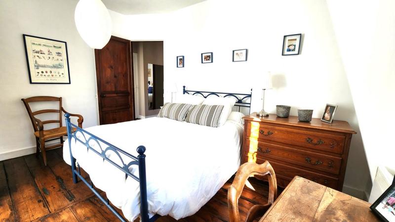 Maison - 195 m² - 7 pièces