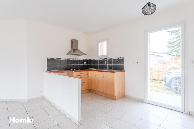 Maison - 215 m² - 8 pièces