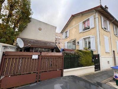 Immeuble - 100 m² - 5 pièces