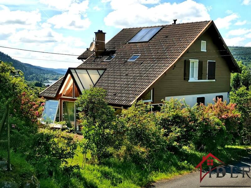 Châlet - 200 m² - 7 pièces