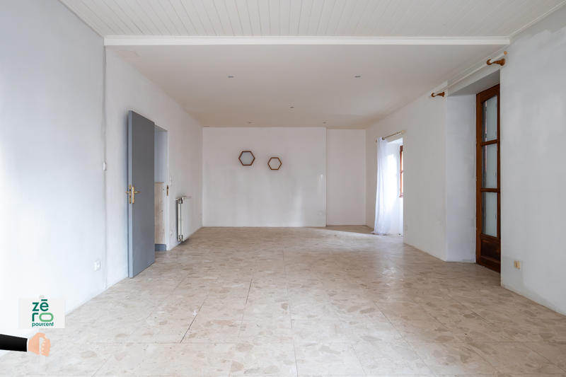 Maison - 181 m² - 6 pièces