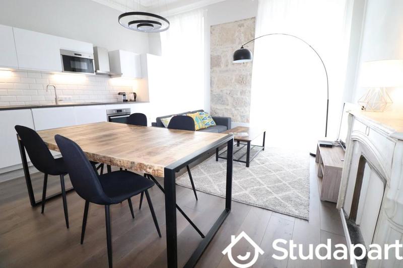 Chambre - 12 m² - 1 pièce