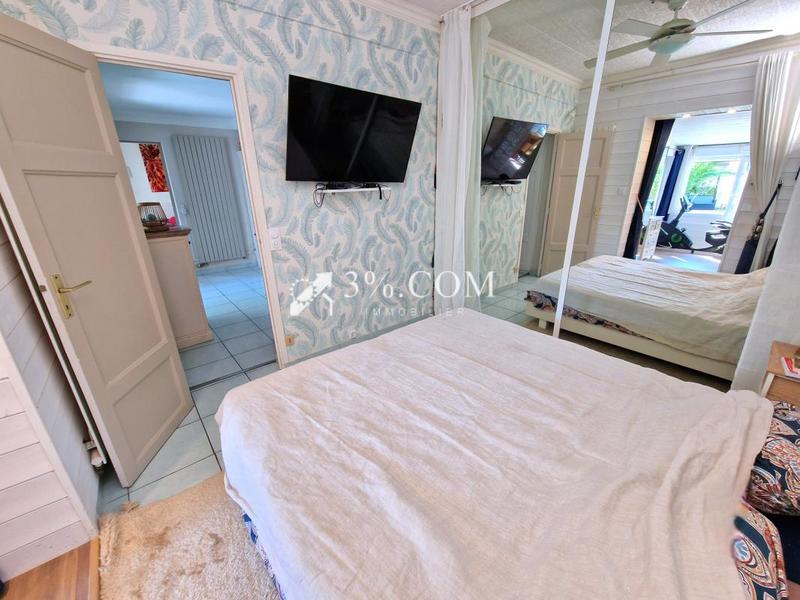 Maison - 96 m² - 5 pièces