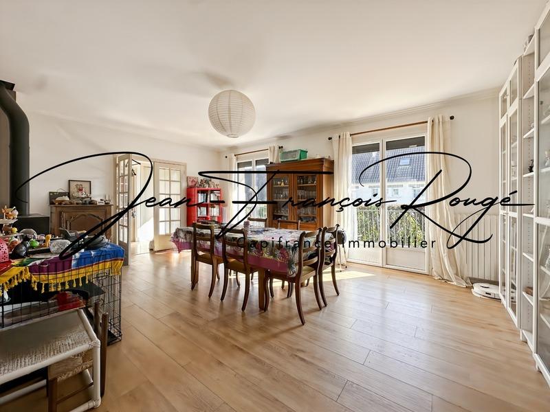 Maison - 140 m² - 6 pièces