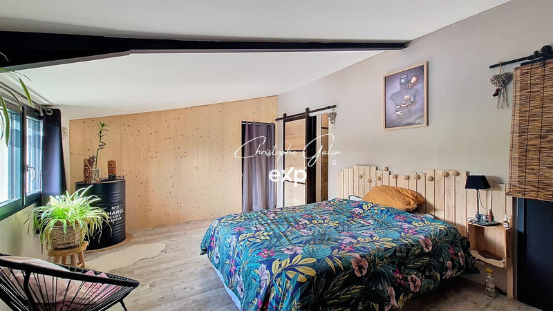 Local commercial - 300 m²