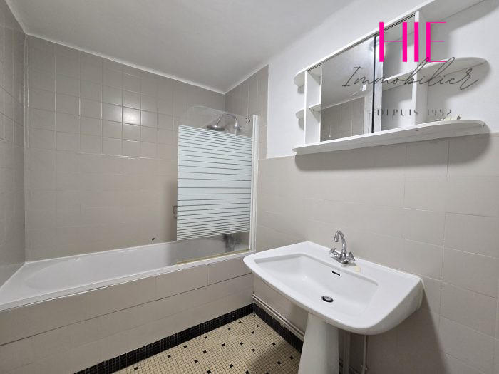 Maison ancienne - 47 m² - 2 pièces