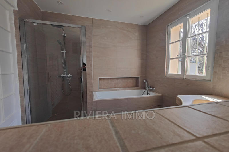 Villa - 350 m² - 9 pièces