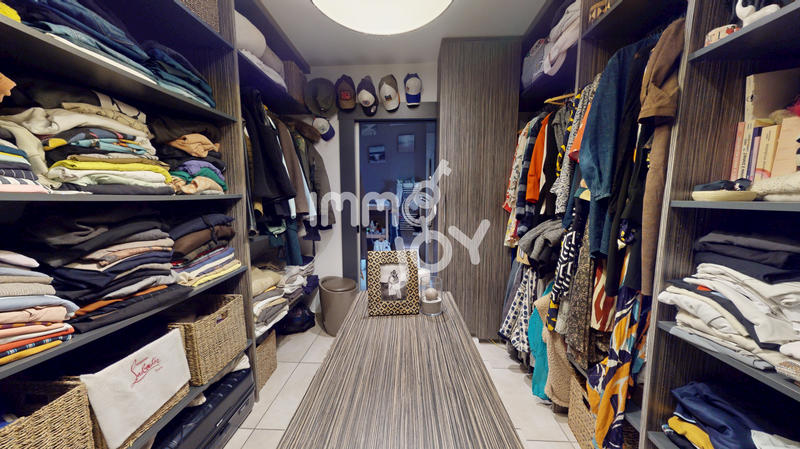 Maison - 152 m² - 6 pièces