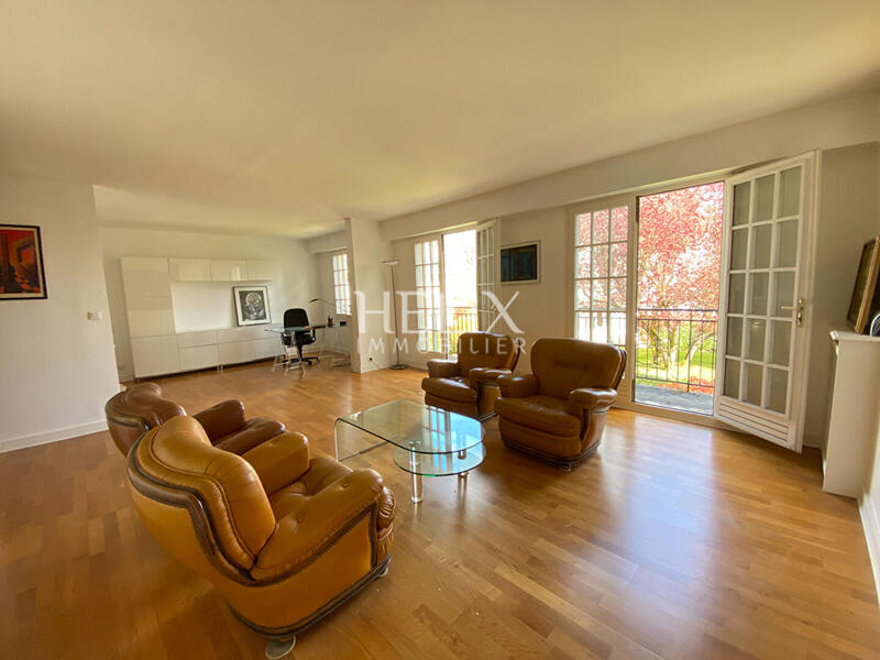 Appartement - 75 m² - 3 pièces