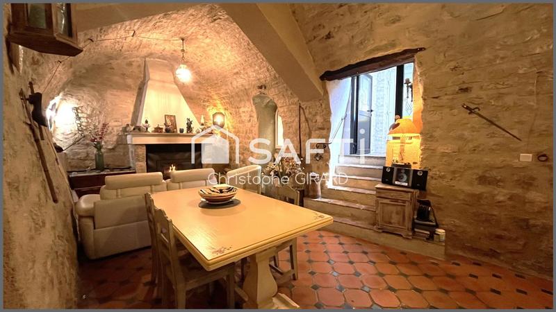 Maison - 135 m² - 5 pièces