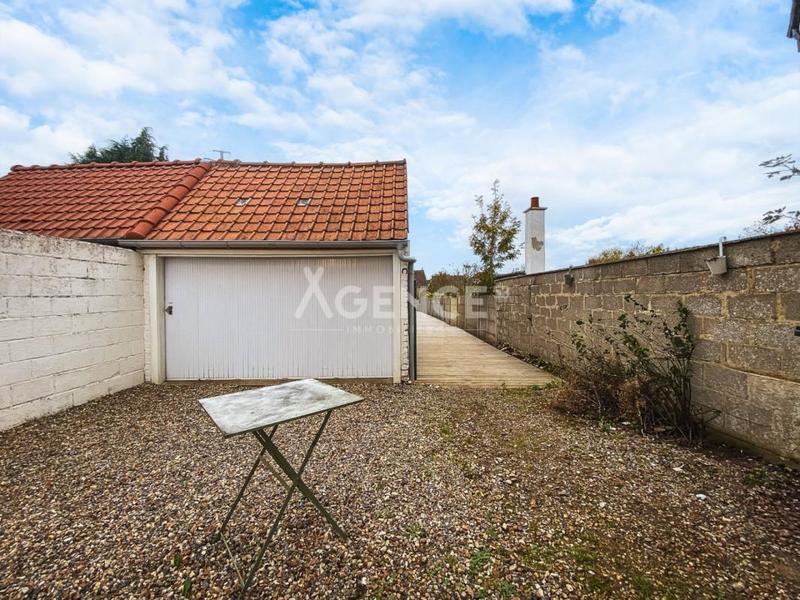 Maison - 98 m² - 5 pièces