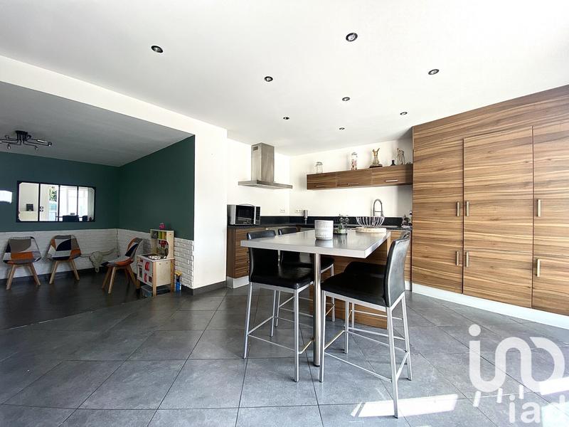 Maison - 105 m² - 4 pièces