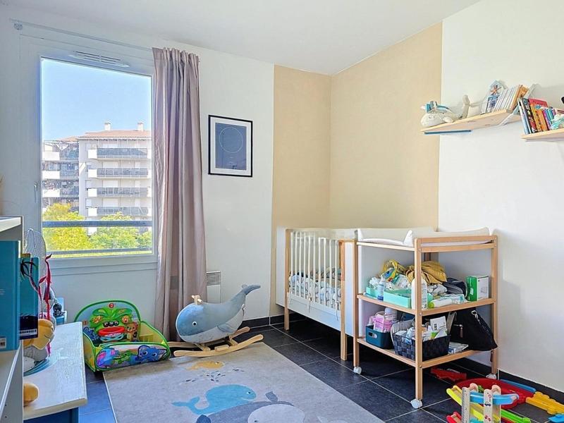 Appartement - 65 m² - 3 pièces