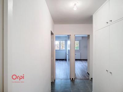 Appartement - 79 m² - 3 pièces