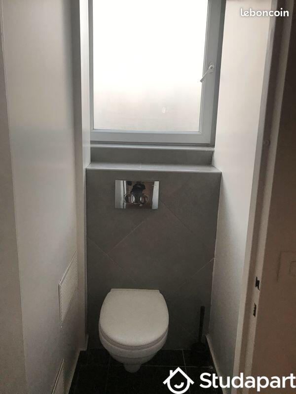 Chambre - 11 m² - 1 pièce