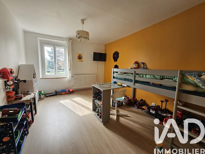Maison - 202 m² - 7 pièces